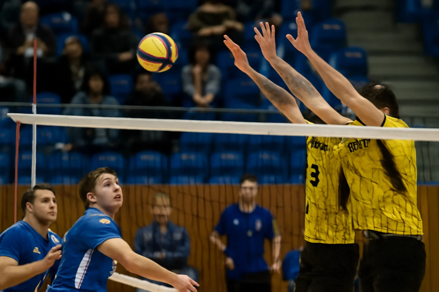 Știința Explorări Baia Mare joacă la București pentru calificarea în faza următoare a Cupei României la volei masculin